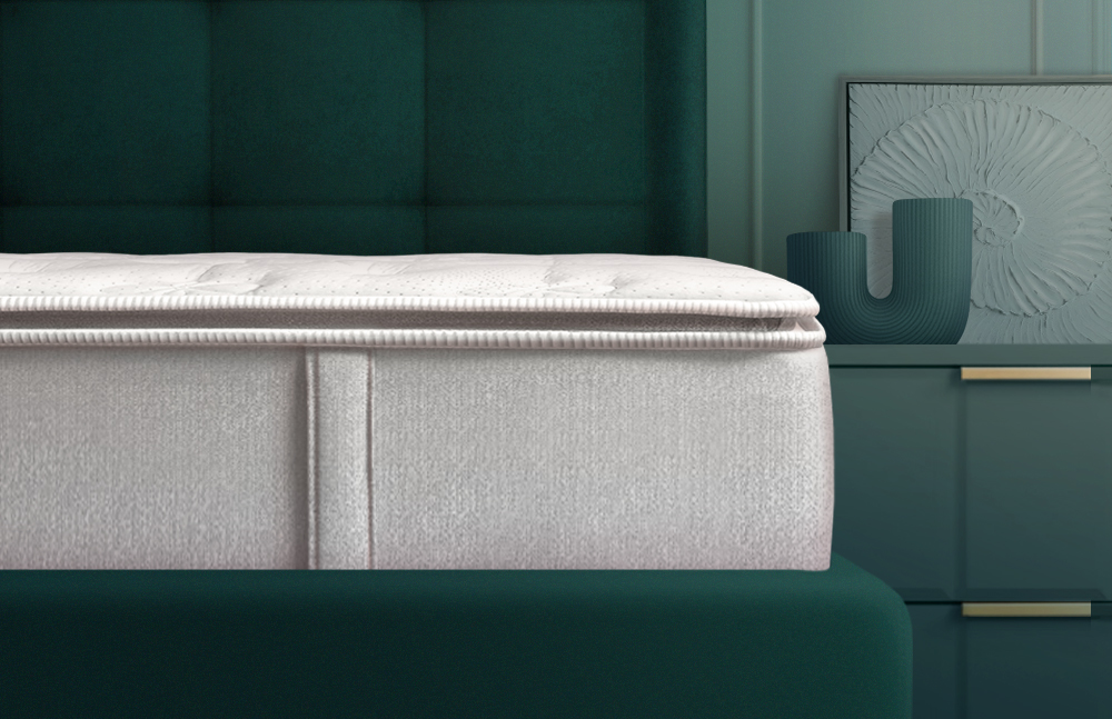 свыше 40 000 Р